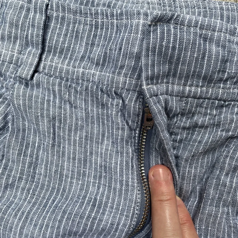 Everlane Women's Linen Pants Size 6 Blue White Stripe High Rise Pleated Wide Leg